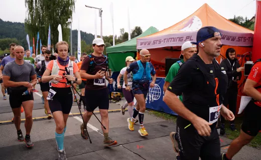 23 kilometry po górach. Zawodnicy pełni uśmiechów ruszyli na trasę [ZDJĘCIA] - 53